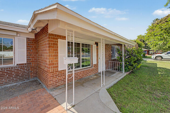Property Photo: 6138 N 15th Avenue AZ 85015