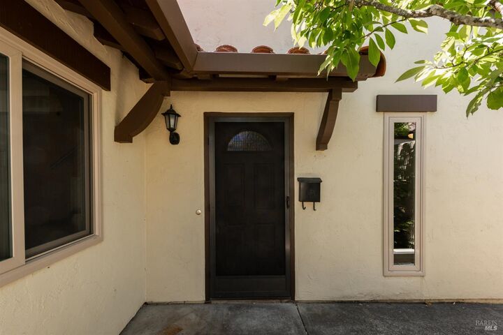 Property Photo:  806 Shady Oak Drive  CA 95404 