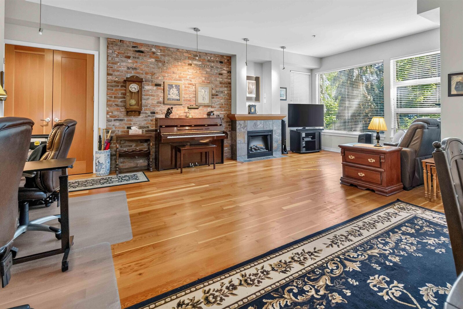 Property Photo: 240 Salter Street 210 BC V3M 0C1