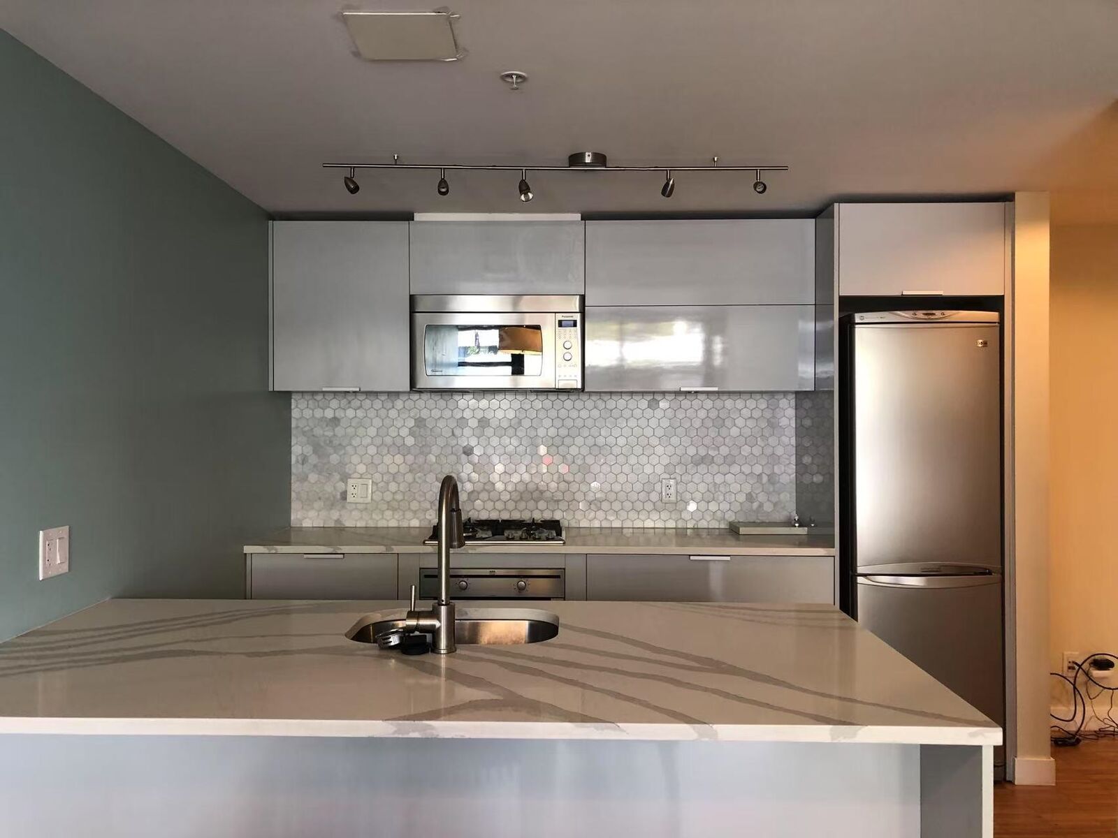 Property Photo:  128 W Cordova Street 14F  BC V6B 0E6 