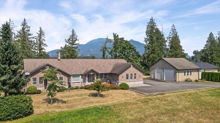 47083 Bell Road — photo 1