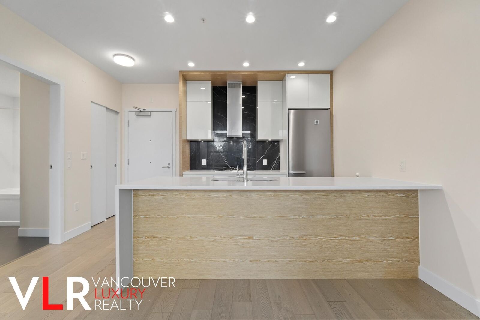 Property Photo:  6733 Cambie Street 303  BC V6P 3H1 
