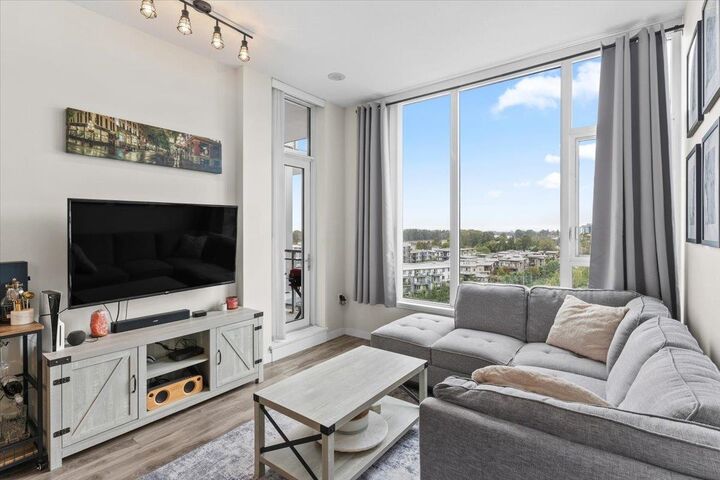 3281 E Kent Avenue North 1106 — photo 1