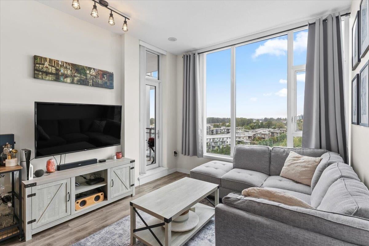 Property Photo: 3281 E Kent Avenue North 1106 BC V5S 0C4