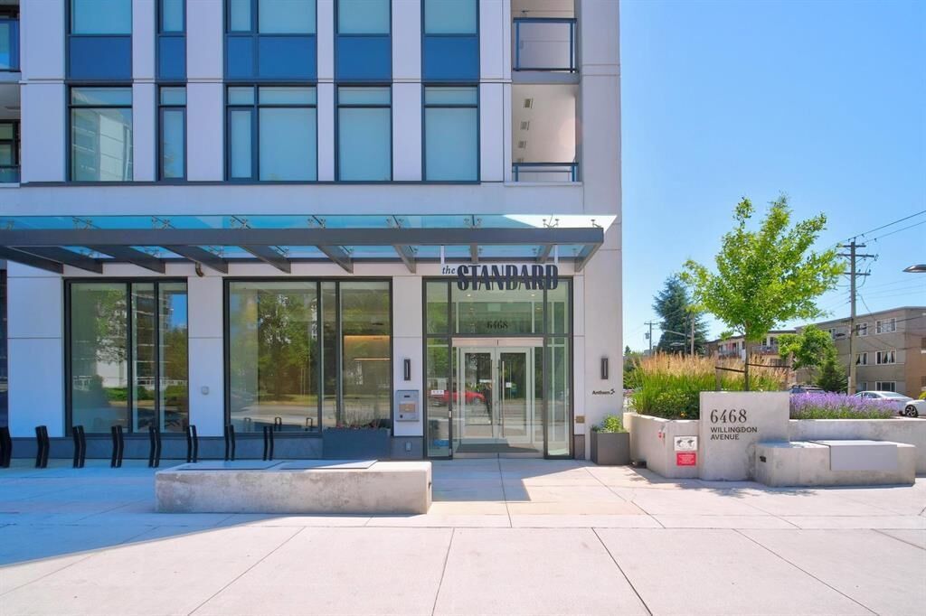 Property Photo:  6468 Willingdon Avenue 13xx  BC V5H 0L3 
