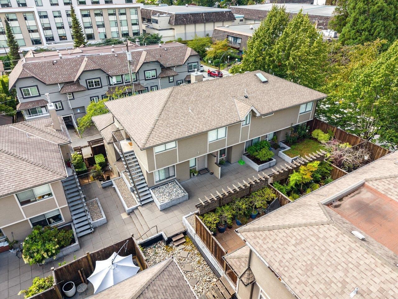 Property Photo: 2133 St. Georges Avenue 22 BC V7L 3K5