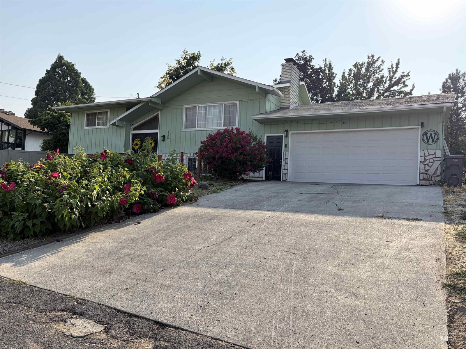 Property Photo: 2220 Schaefer Dr. WA 99403