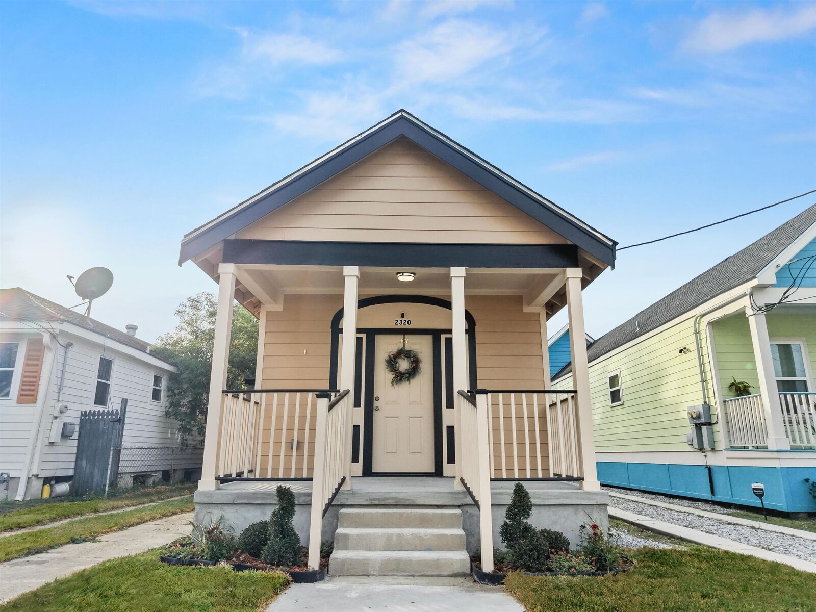 Property Photo: 2322 Allen St LA 70119