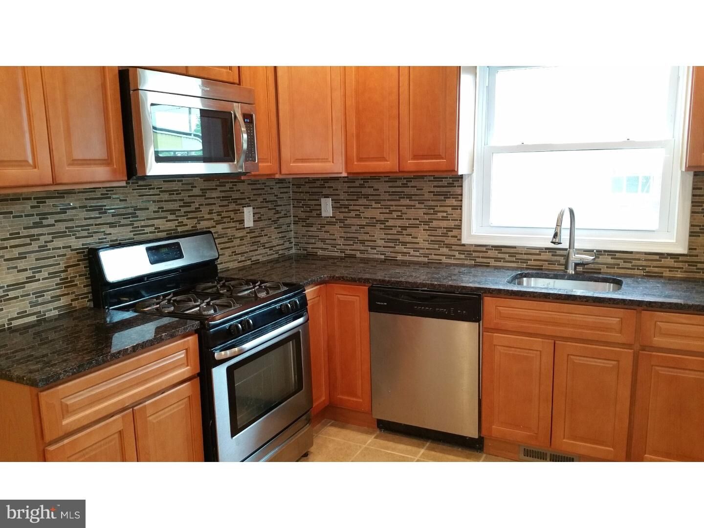 Property Photo: 9960 Woodfern Road PA 19115