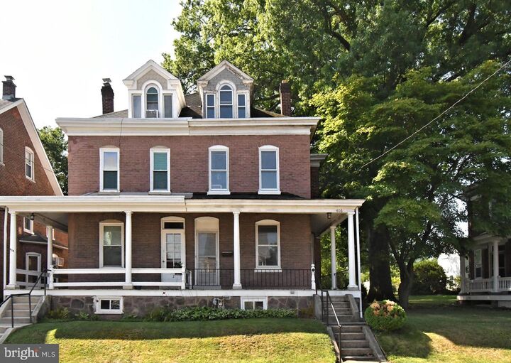 Property Photo: 406 Broad Street PA 19475