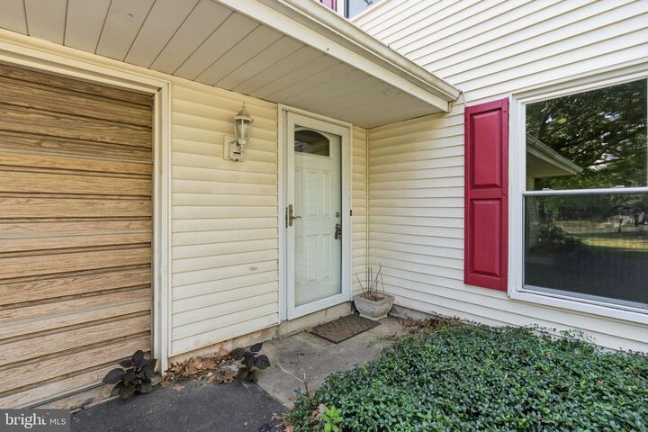 Property Photo: 578 Coach Road PA 19044