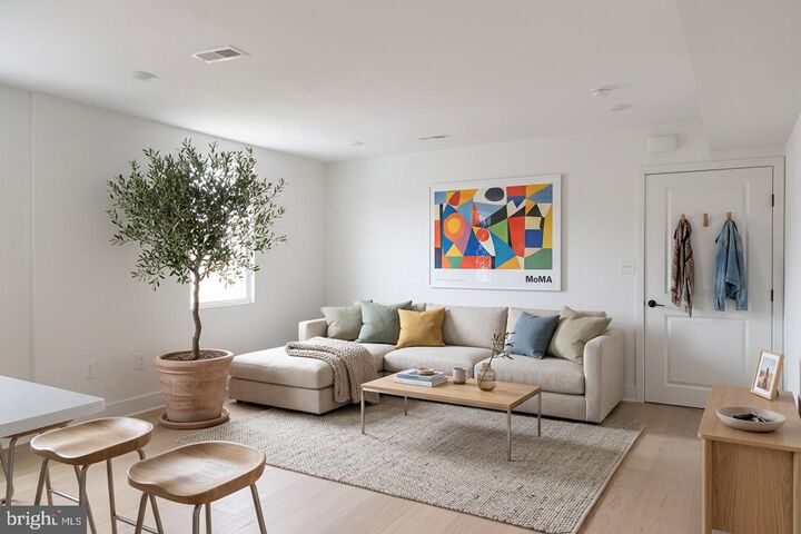 Property Photo: 1307 Morris Street B PA 19148