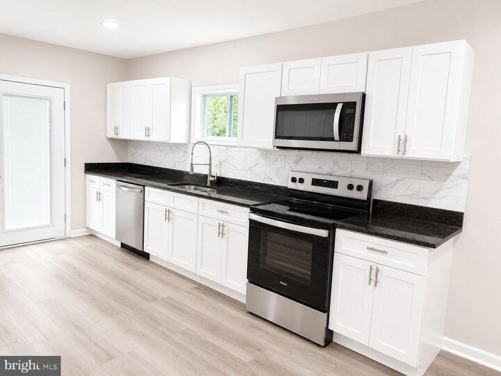 Property Photo:  309 S 5th Street S  NJ 08332 