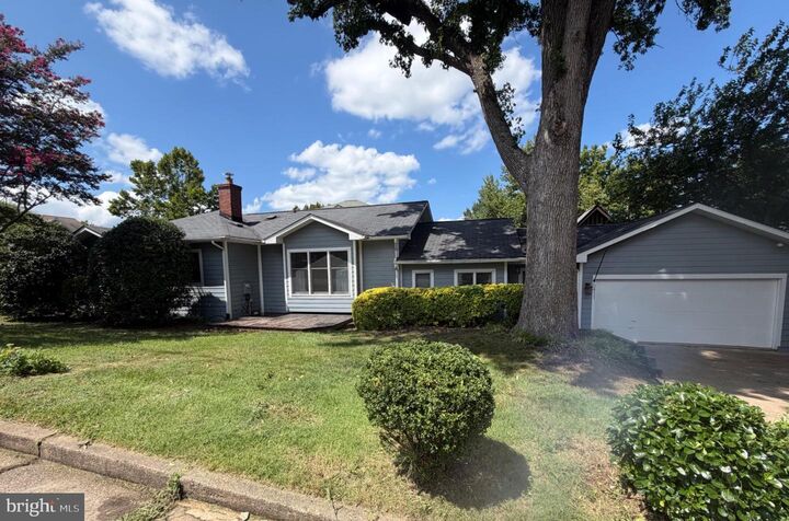 Property Photo:  6411 11th Street N  VA 22205 