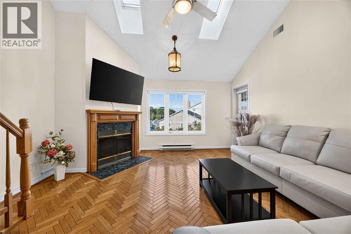 Property Photo:  1520 Venetian Boulevard M-306  ON N7T 7Z8 