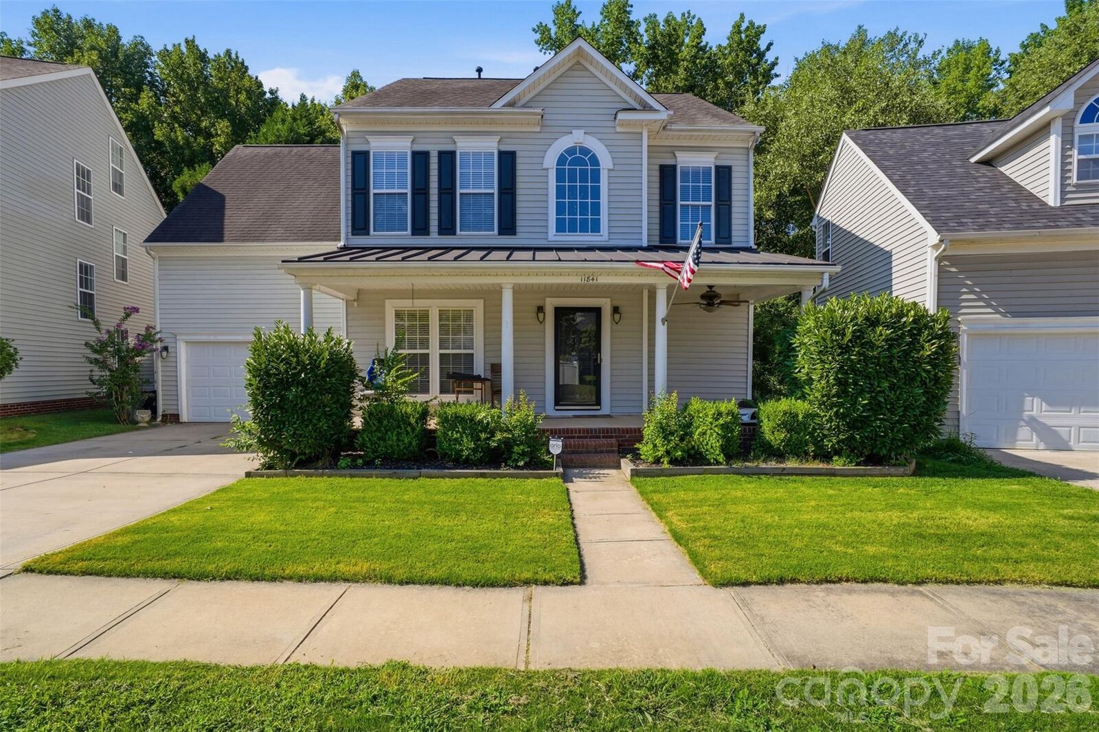 Property Photo: 11841 Royal Castle Court NC 28277