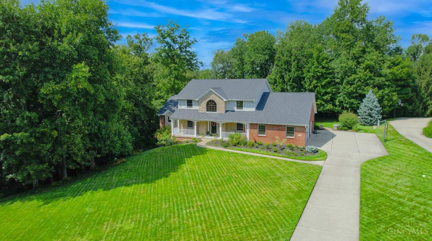 Property Photo: 6226 Swanbrook Lane OH 45233