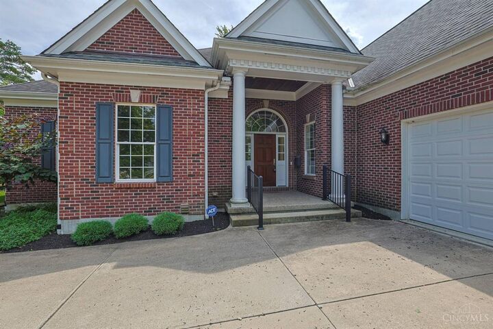 Property Photo: 7919 Mitchell Farm Lane OH 45242