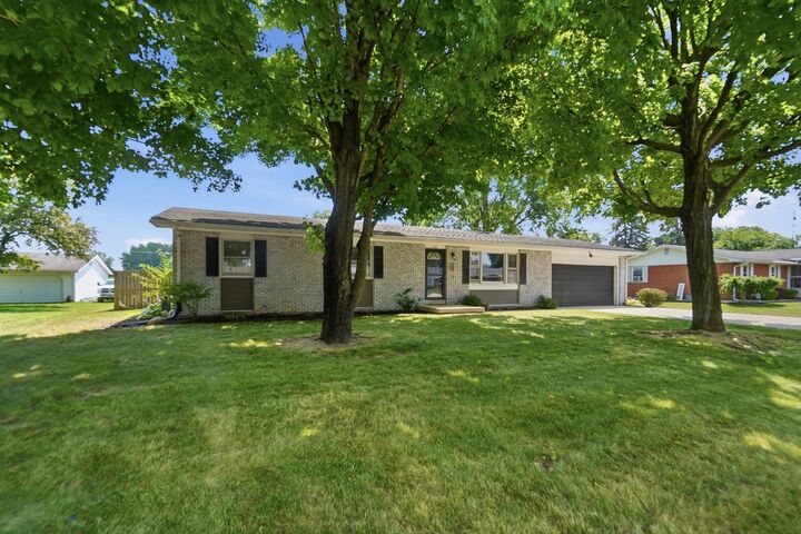 Property Photo: 760 Humble Drive OH 43318