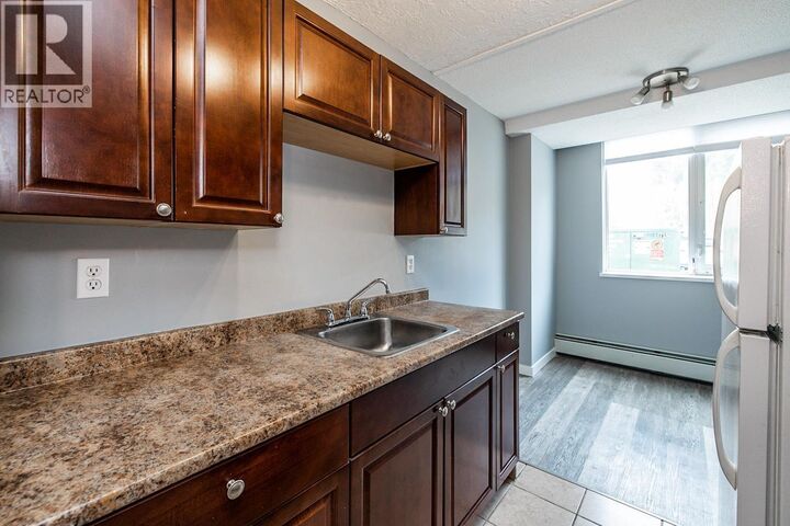 Property Photo: 1501 Queensway 106 BC V2L 1L5