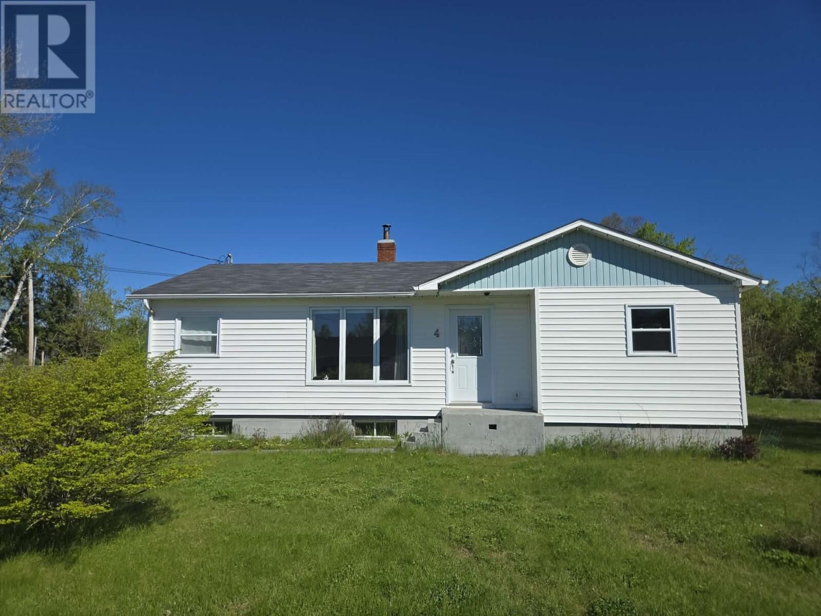 Property Photo:  4 Second Avenue  NL A0H 1C0 