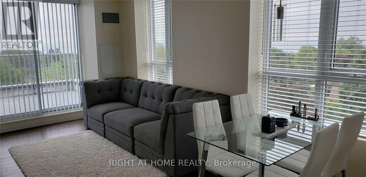 Property Photo:  22 East Haven Drive 718  ON M1N 1L9 