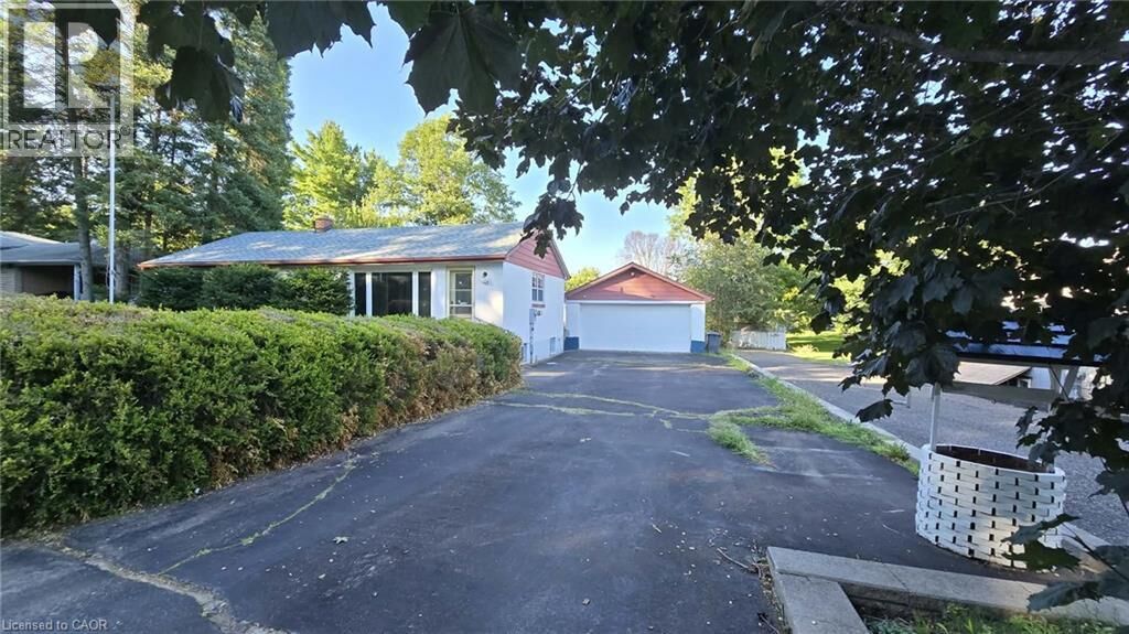 Property Photo: 143 Confederation Street ON L7G 3S3