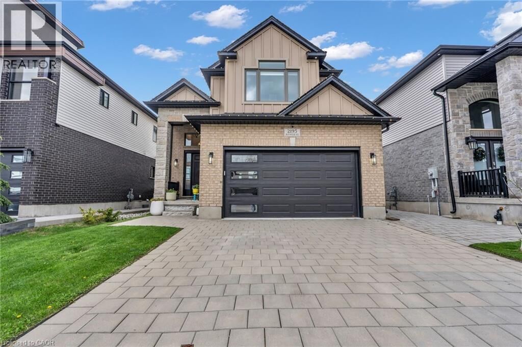 Property Photo: 2195 Ironwood Road ON N6K 0H2