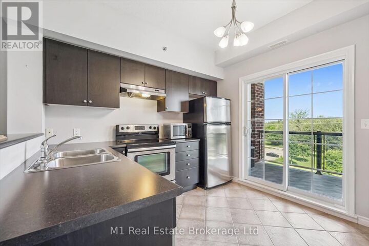 Property Photo:  308 Watson Parkway North 412  ON N1E 0G7 