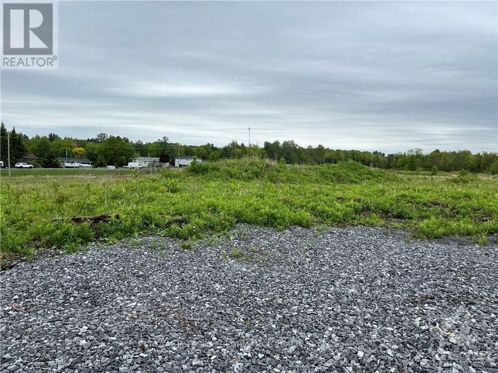Property Photo:  860 Summit Private  ON K4K 1K7 