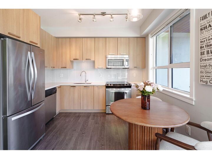 Property Photo: 15388 105 Avenue 406 BC V3R 0C4