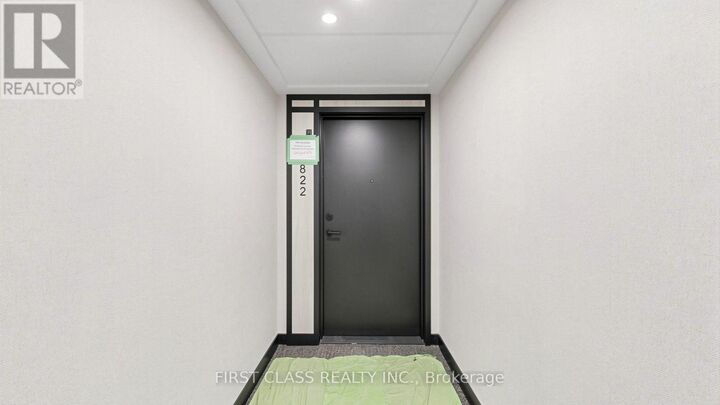 Property Photo:  91 Montclair Avenue 822  ON M5P 0B1 