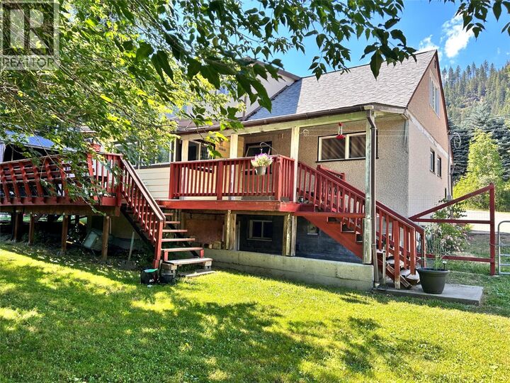 Property Photo: 2066 Caughlin Road BC V0G 1L1