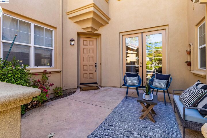 Property Photo: 5811 Cattleya Dr CA 94582