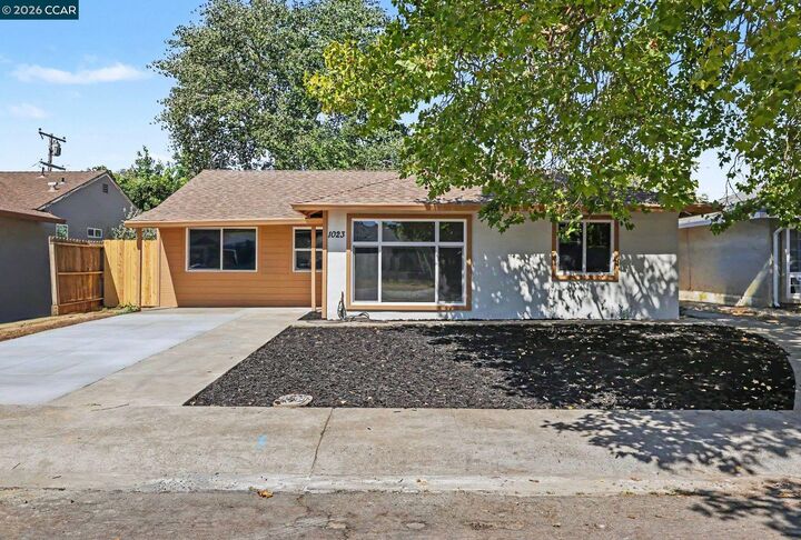 Property Photo: 1023 Caldwell Ave CA 94591