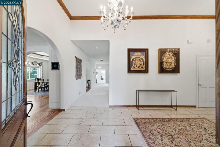 Property Photo:  2426 Heritage Oaks Dr  CA 94507 
