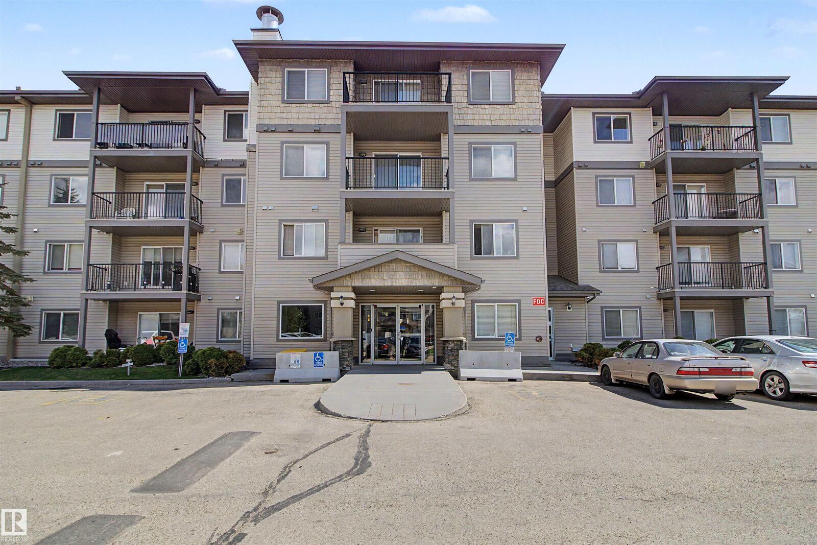 Property Photo:  309 Clareview Station Drive NW 204  AB T5Y 0C5 