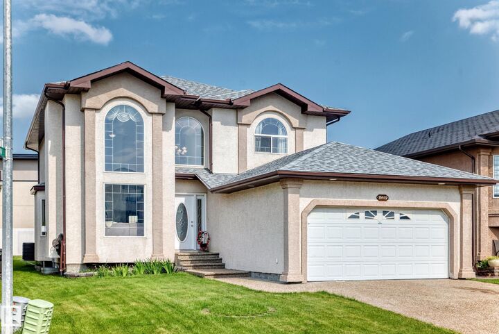 Property Photo: 16619 72 Street NW AB T5Z 3Z7