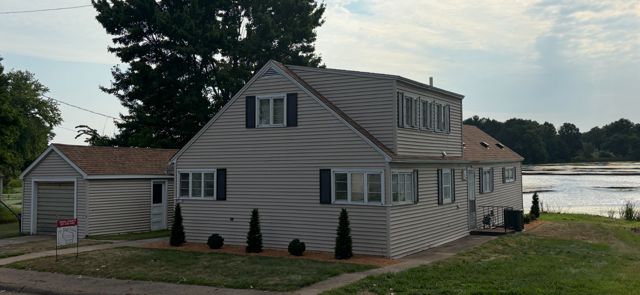 Property Photo:  318 Riverside Boulevard  WI 54001 