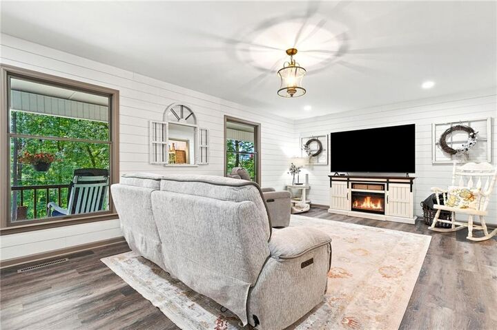Property Photo:  290 Sharptop Ridge Road  GA 30143 