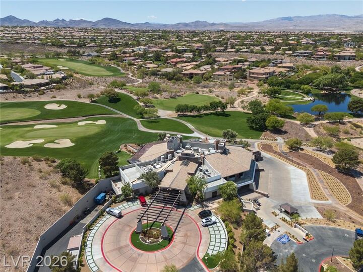 Property Photo: 22 Douglas Grove Road NV 89052