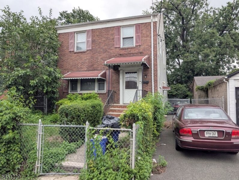 Property Photo:  334 Schley St  NJ 07112 