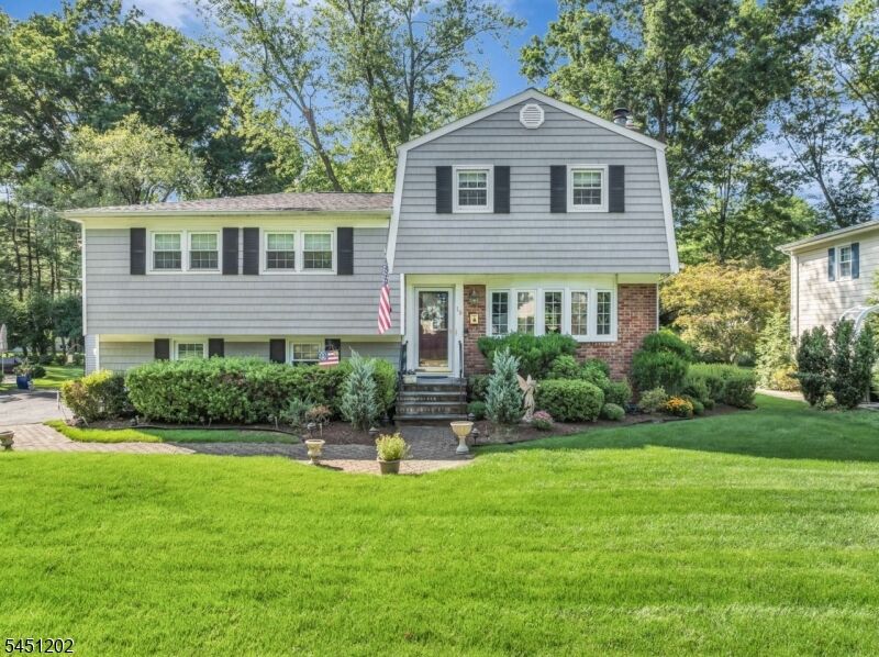 Property Photo: 15 Etmore Pl NJ 07974