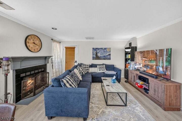 Property Photo:  121 Country Club-10  NJ 07083 
