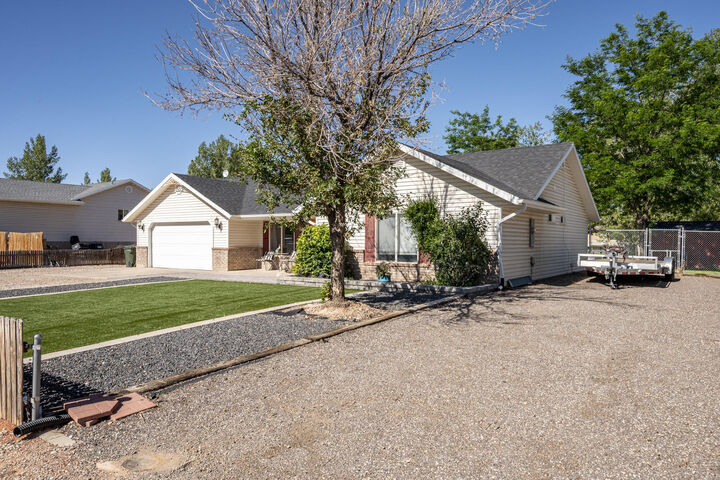 Property Photo: 4681 N Santa Fe Trail UT 84721