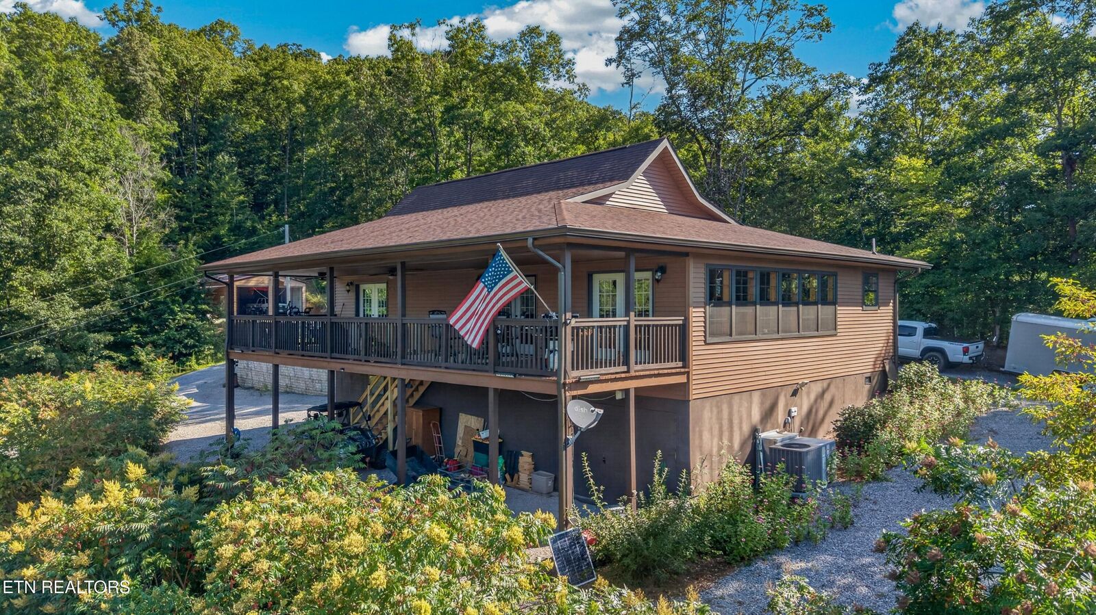 Property Photo:  7020 Caney Valley Rd  TN 37879 