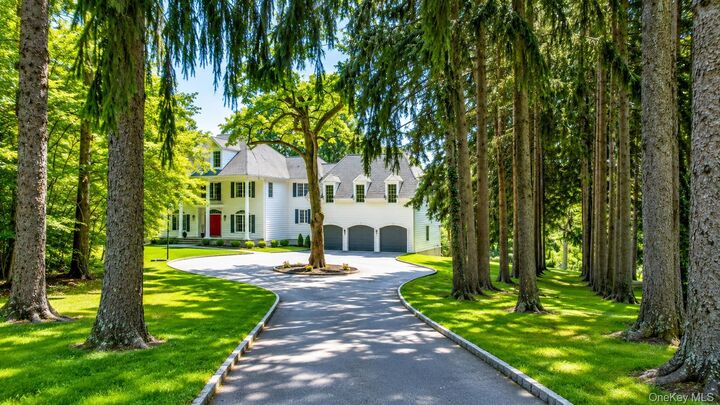 Property Photo:  1320 Albany Post Road  NY 10520 