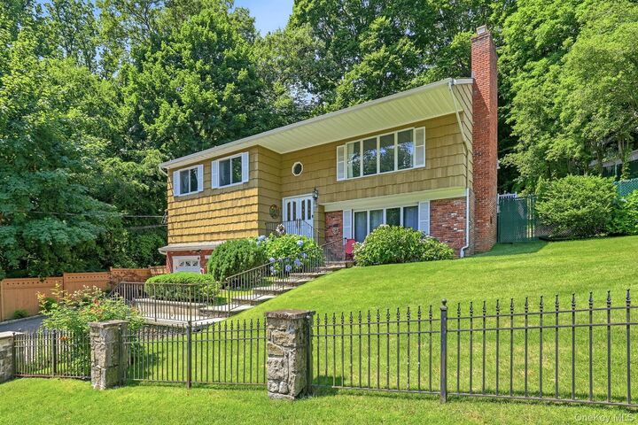 Property Photo: 80 Hickory Hill Drive NY 10709