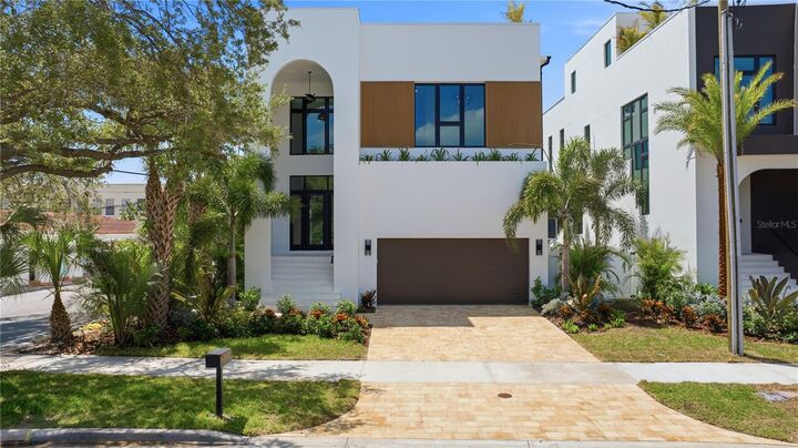 Property Photo: 130 Adriatic Avenue FL 33606
