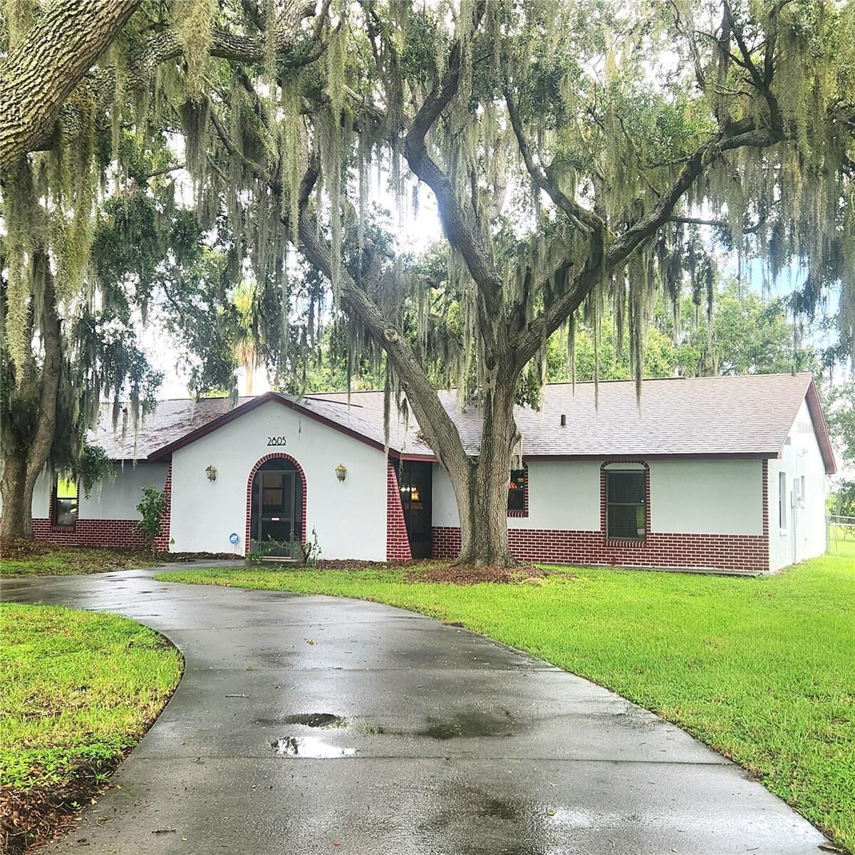 Property Photo:  2805 Lake Tohopekaliga Boulevard  FL 34746 